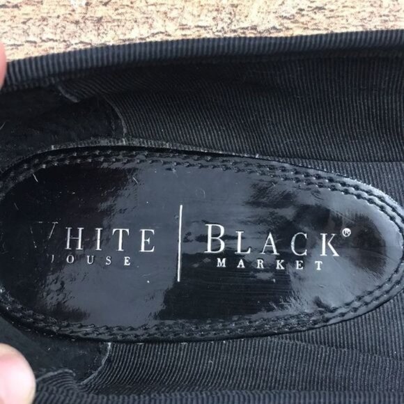 White House Black Market Black Red Gemstone Toe Ballet Flats Womens 8M Slip‎ On - Picture 10 of 13